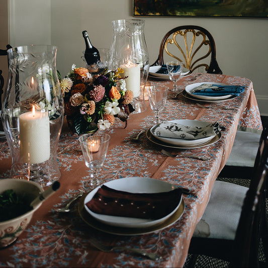 Holly Vine Tablecloth